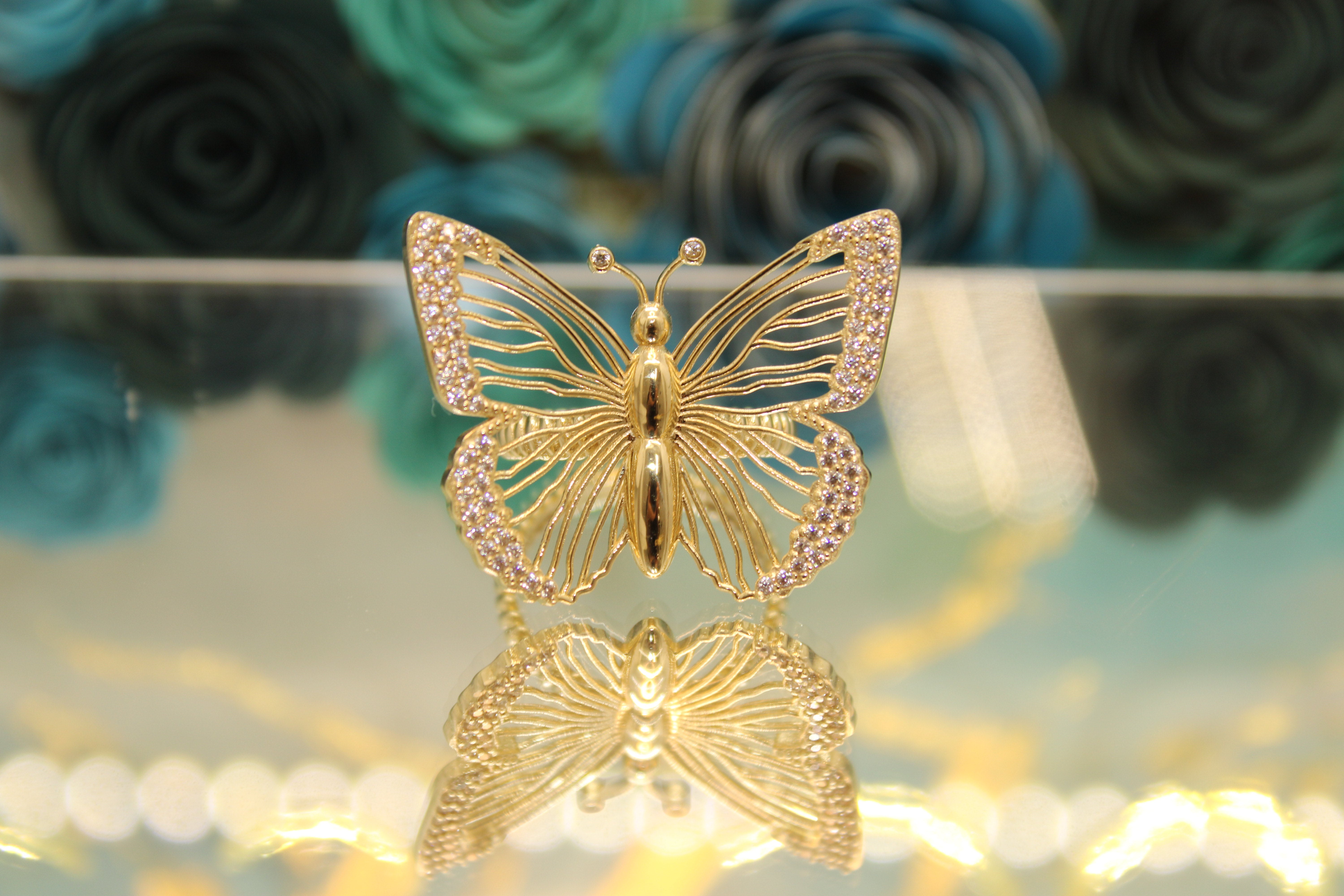 Butterfly Gold Ring | Hernandez Time's Gold